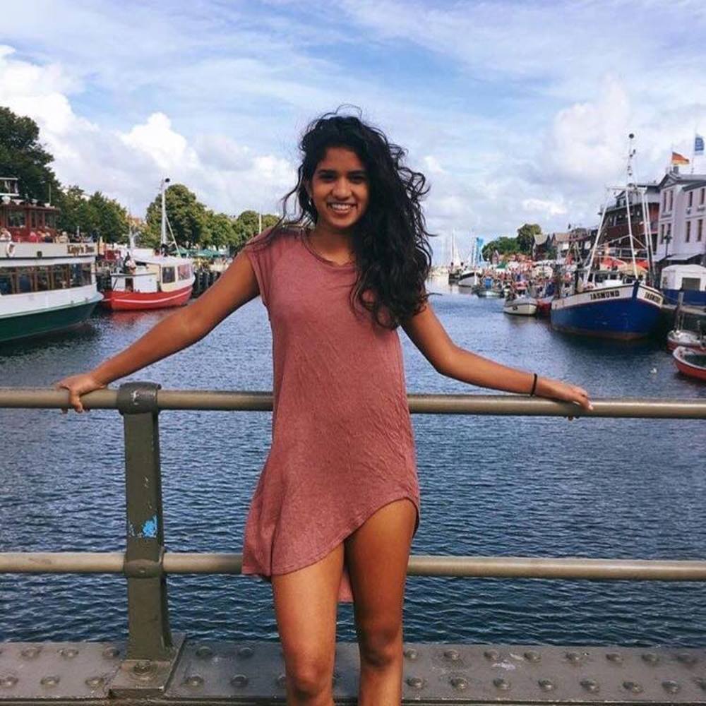 Meet your Posher, Sharwari